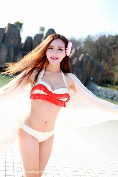 夏静jolie+鲁思羽+胡宴绮-《女神驾到》之嘉鱼山湖温泉~