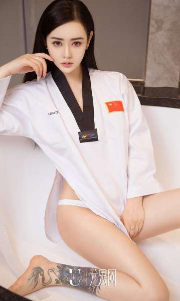 米奇 - 卸甲软妹 写真套图