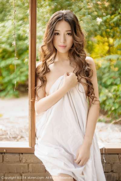 美女Cassie-唯美大胆摄影写真~~