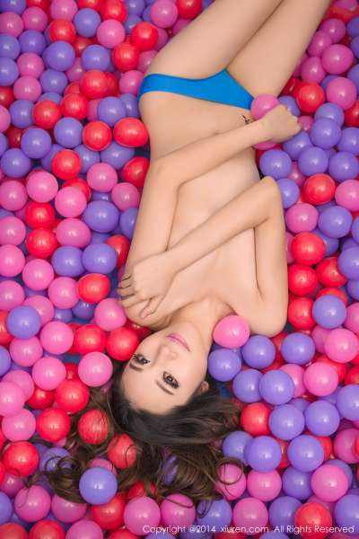 美女Cassie-唯美大胆摄影写真~~