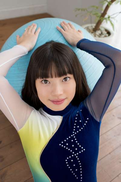 翘臀美女~体操服妹子