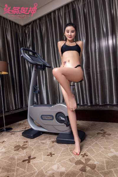 翘臀美女琳琳 - 甜心运动 写真套图