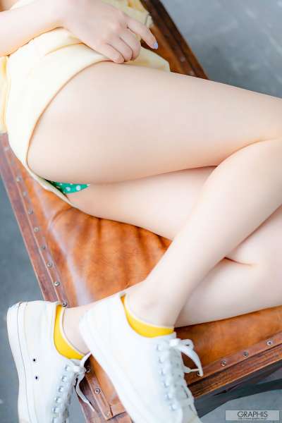 翘臀日本美女图片