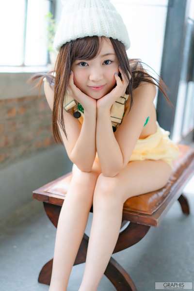 翘臀日本美女图片