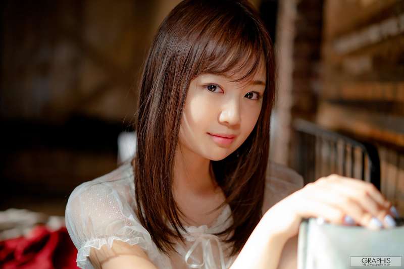 翘臀日本美女图片