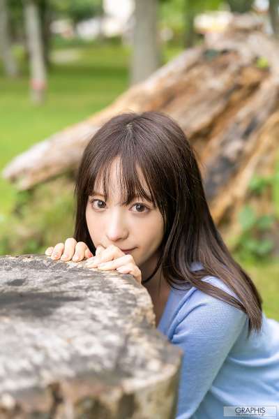 丰乳翘臀美女诱惑