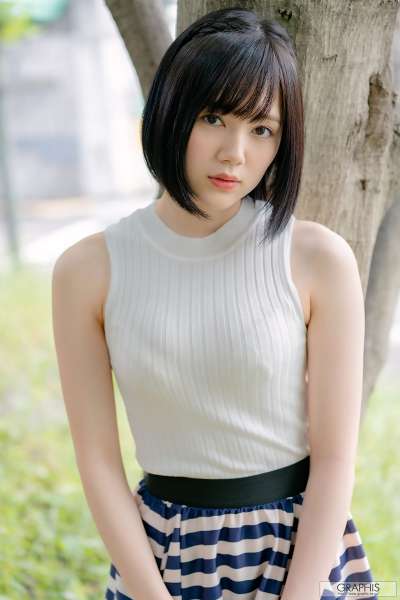 翘臀美女~凉森玲梦