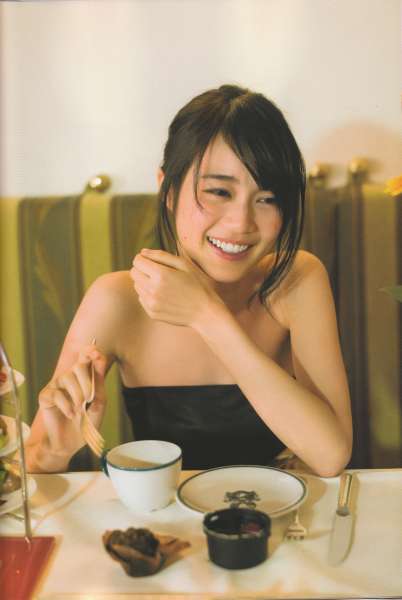 日本美女生田絵梨花1st写真集