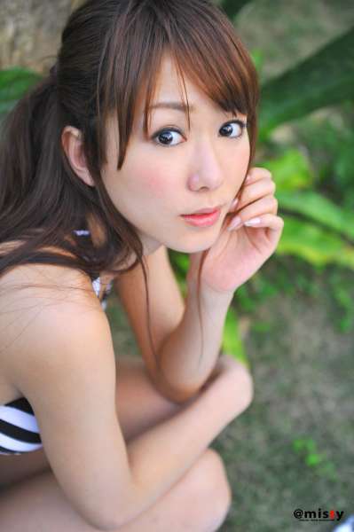 清水ゆう子-街拍+泳装+湿身套图
