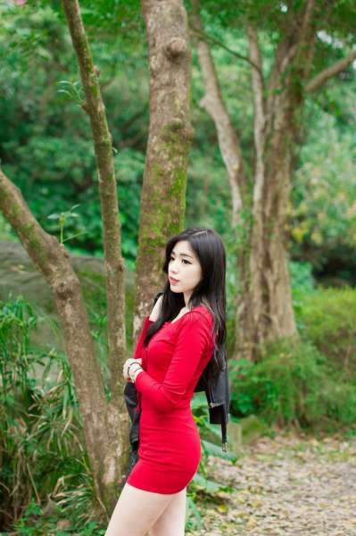 [台湾美女] 谢立琪 - 大安森林公園写真