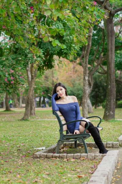 [台湾美女] 谢立琪 - 大安森林公園写真