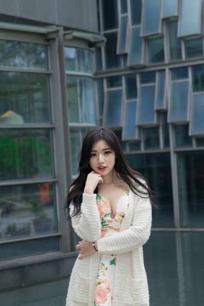 [台湾美女] 谢立琪 - 大安森林公園写真