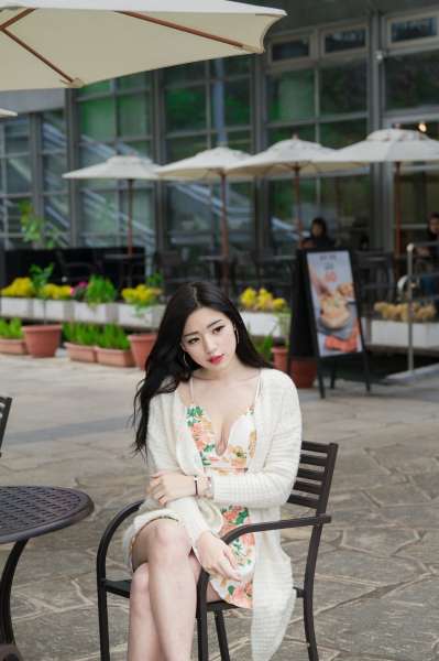 [台湾美女] 谢立琪 - 大安森林公園写真