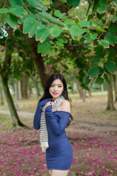 [台湾美女] 谢立琪 - 大安森林公園写真