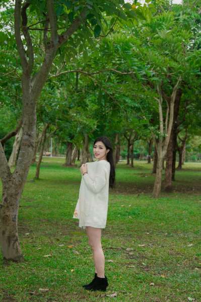 [台湾美女] 谢立琪 - 大安森林公園写真