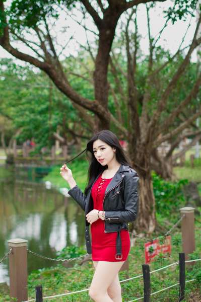[台湾美女] 谢立琪 - 大安森林公園写真