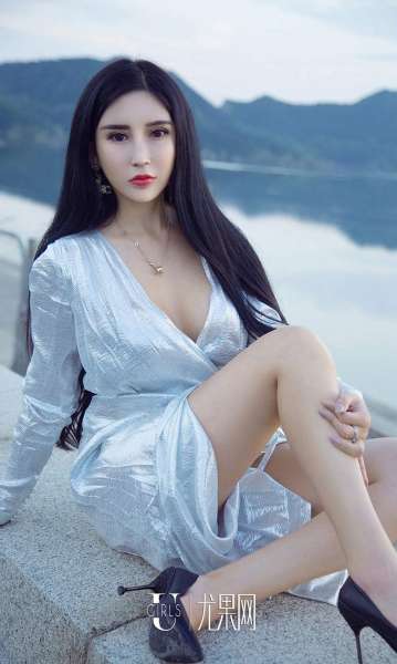 艾霓莎 - 心花路放 清纯可爱写真套图