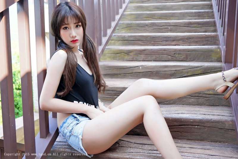 朱若慕 《云曼旅拍写真》 第一刊