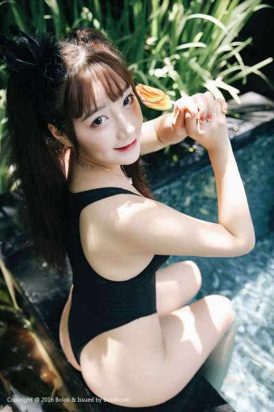 芒果柯柯 - G奶的贴面诱惑 写真