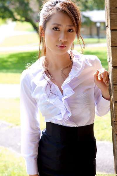 滝川綾 Aya Takigawa 性感女优写真套图