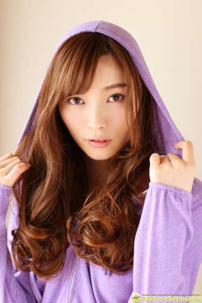 橋本真帆 ~套图Maho Hashimoto - スレンダーボディに透き通るような白い肌!