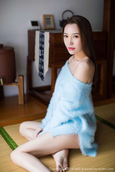 模特@katrina - 美胸蜂腰秀腿美图