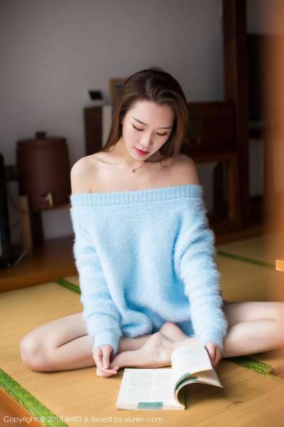模特@katrina - 美胸蜂腰秀腿美图