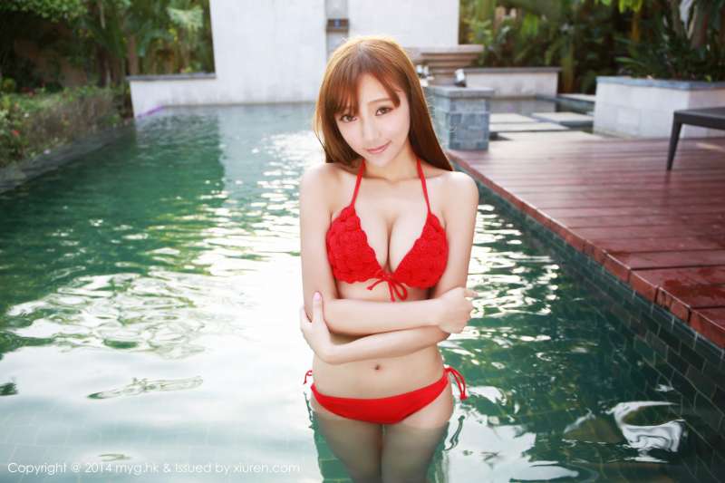 王馨瑶yanni巨乳性感美女写真