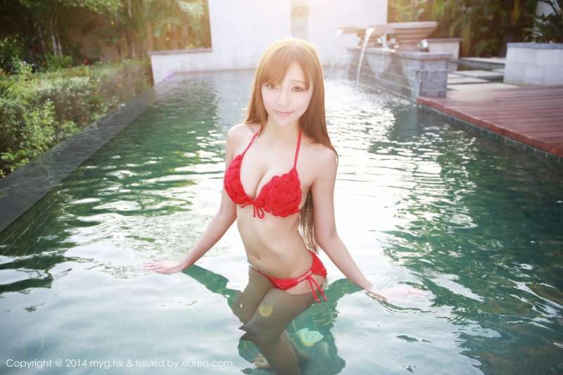 王馨瑶yanni巨乳性感美女写真