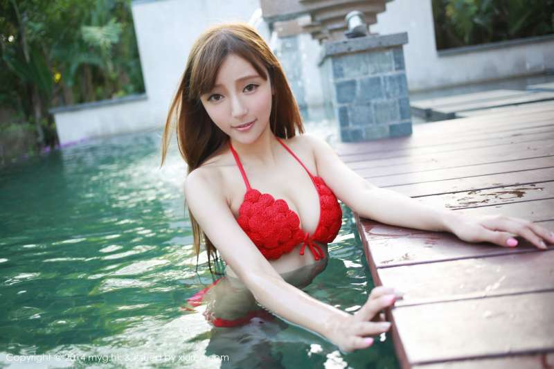 王馨瑶yanni巨乳性感美女写真