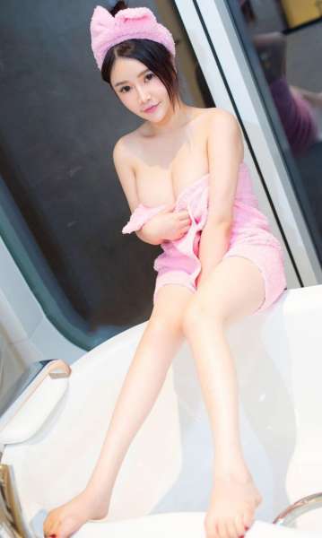 性感美女写真G奶波涛汹涌引人注目[21P]