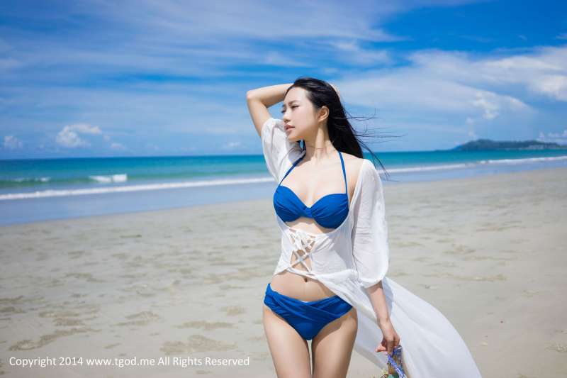 绮里嘉Ula《沙滩仙子》沙巴旅拍美图写真