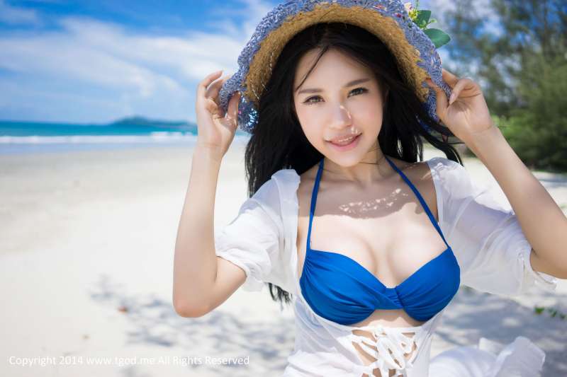 绮里嘉Ula《沙滩仙子》沙巴旅拍美图写真