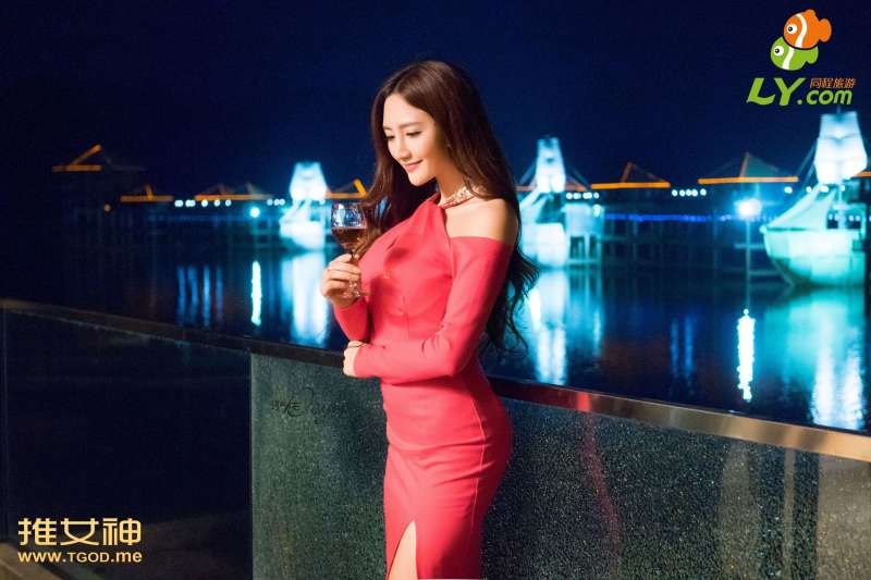 王明明-《女神去哪儿》长腿美女写真美图第九期