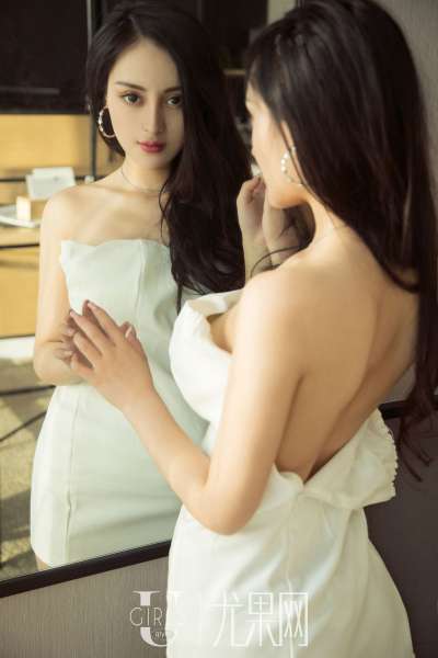 莫妮卡 美女诱惑写真套图
