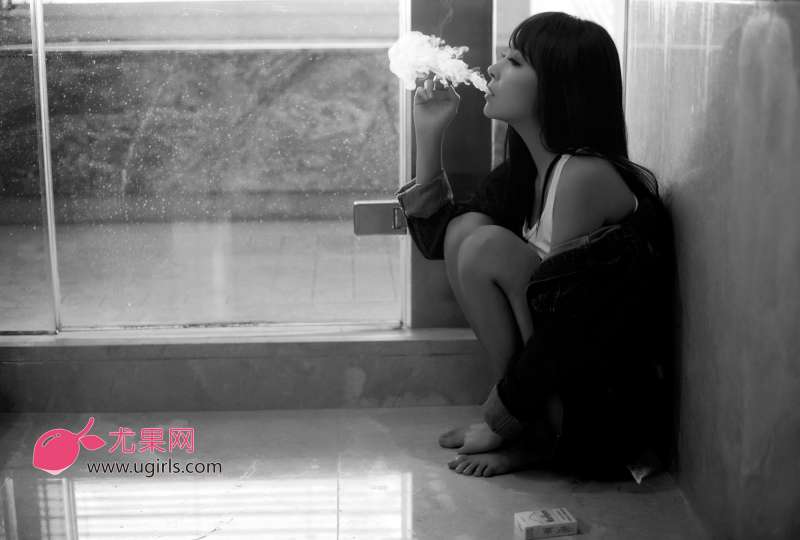 张译文-迷离诱惑的干净清纯美人