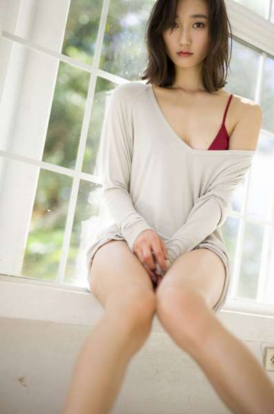 鈴木友菜 - 「なんだこりゃ、天使すぎる！」天使女优诱惑图集