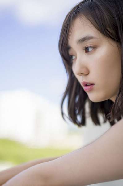 鈴木友菜 - 「なんだこりゃ、天使すぎる！」天使女优诱惑图集