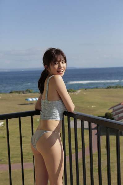 春を先取りで【恋人気分デート】~巨乳女优诱惑图集