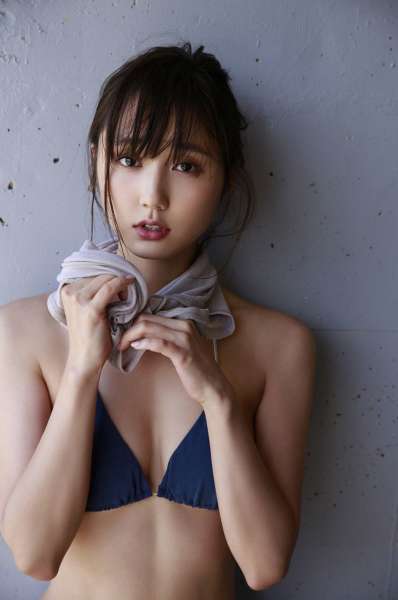 鈴木友菜 『新・癒しの女神が降臨!』~性感女优图集