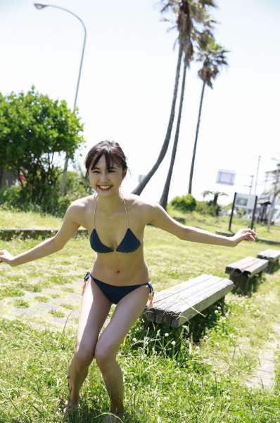 鈴木友菜 『新・癒しの女神が降臨!』~性感女优图集