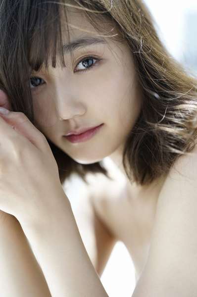 鈴木友菜 『新・癒しの女神が降臨!』~性感女优图集
