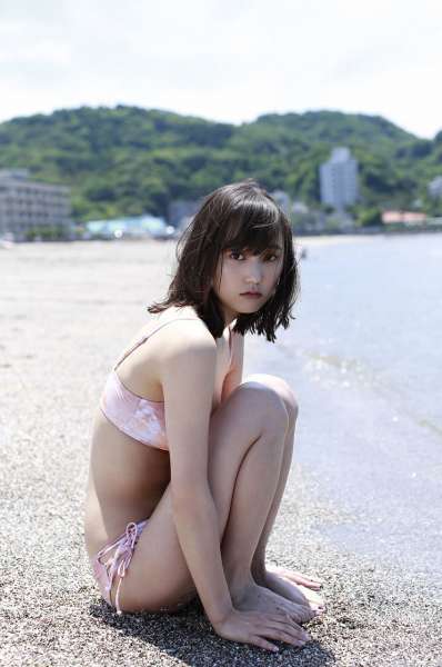 鈴木友菜 『新・癒しの女神が降臨!』~性感女优图集