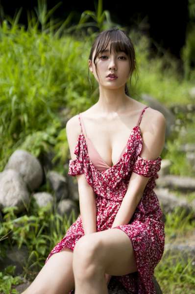 鈴木友菜 - 鈴木友菜の時代がやってくる！岛国女优诱惑图集
