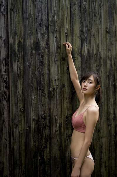 鈴木友菜 - 鈴木友菜の時代がやってくる！岛国女优诱惑图集