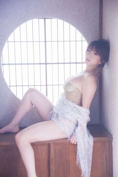 園都 - みやこもち、おひとついかが？翘臀女优透视图集