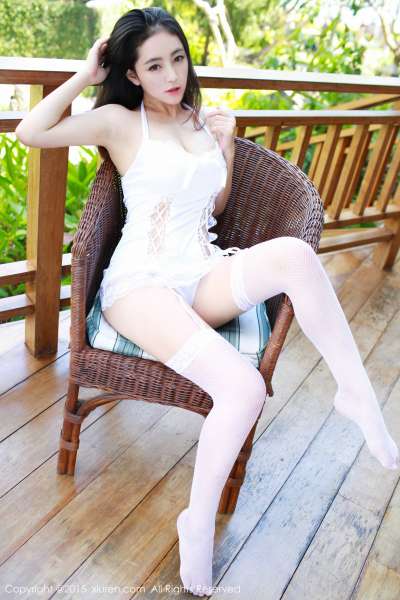 夏茉GIGI - 旗袍+白色蕾丝吊袜装性感套图