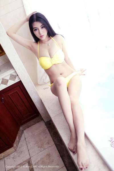 Tiffany小梦-自称D-CUP的巨乳熟女诱惑套图