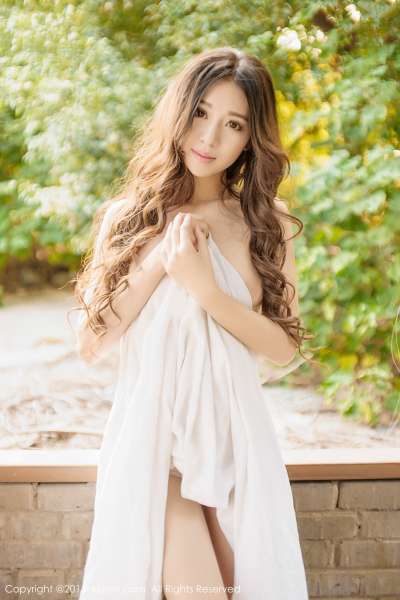 美女Cassie-唯美大胆摄影写真图集