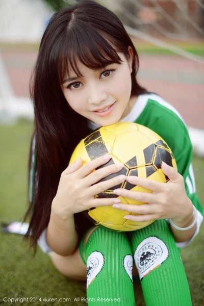 小女神Toro羽住-小清新写真套图~